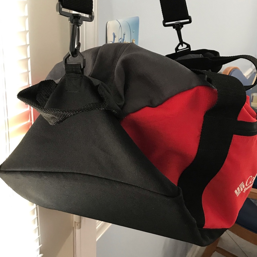 ๐HP๐ColumbiaSportswearCompany 24in gear bag - Picture 8 of 15